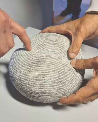 Umetnost onkraj vidnega