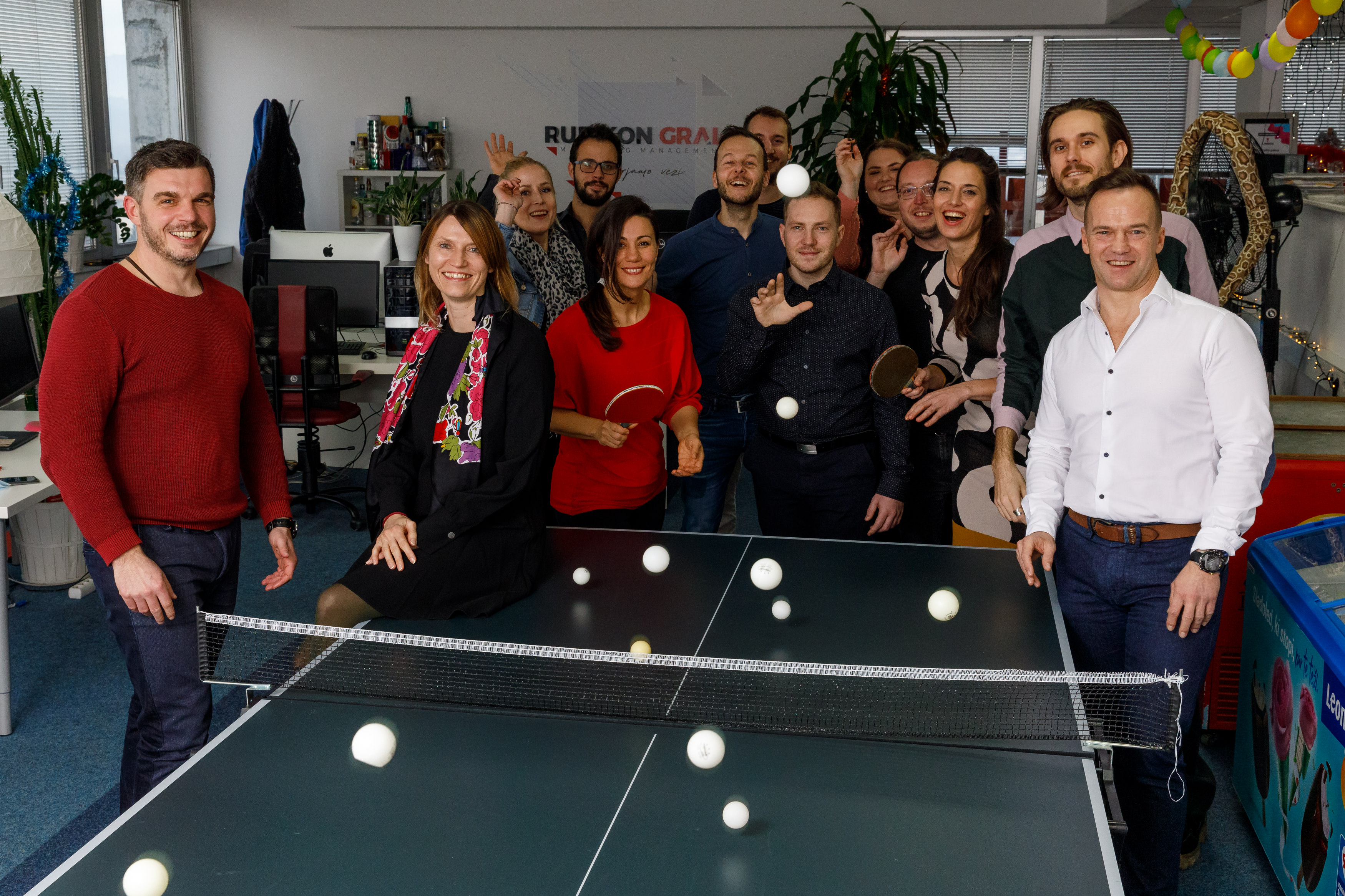 rubikon gral sodelavci