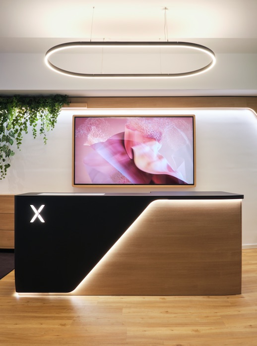 x store3