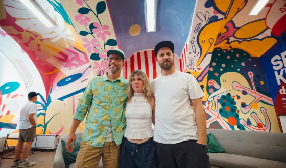 SPEKTRAKULARNA zgodba