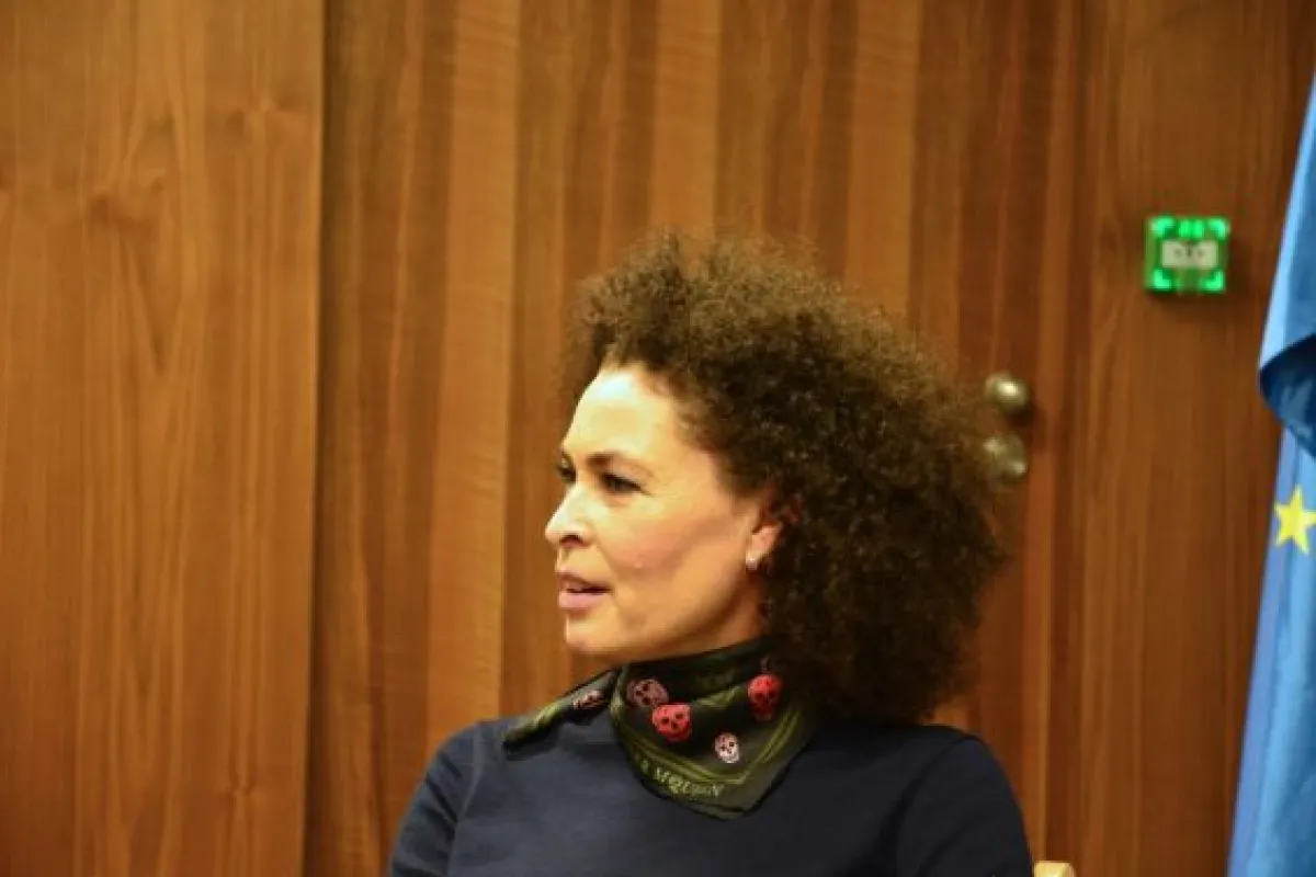 Marketing sporočila bi morala vključevati 